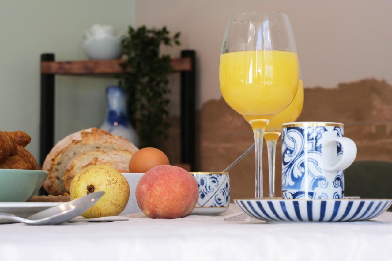 Comfortable Town House In Quiet Area By Lovelystay ลิสบอน ภายนอก รูปภาพ