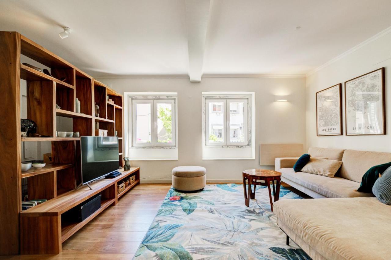 Comfortable Town House In Quiet Area By Lovelystay ลิสบอน ภายนอก รูปภาพ