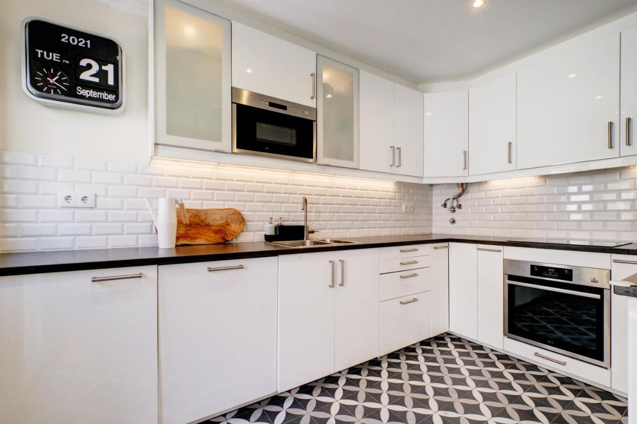 Comfortable Town House In Quiet Area By Lovelystay ลิสบอน ภายนอก รูปภาพ