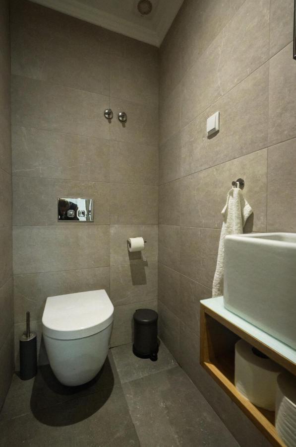 Comfortable Town House In Quiet Area By Lovelystay ลิสบอน ภายนอก รูปภาพ